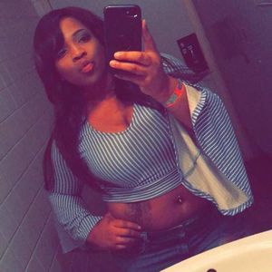 Meet your Posher, Quoyah